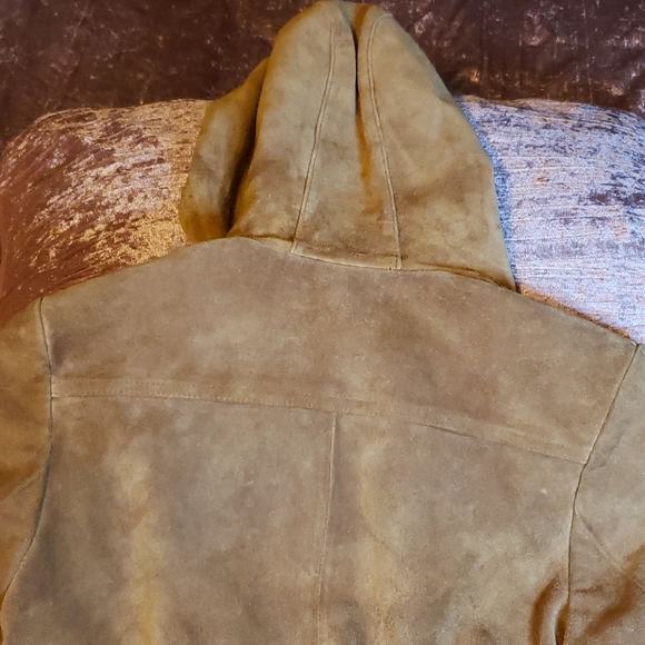 Wilson Suede Leather | Tan Brown | Size 10 (kids) - Picture 6 of 9